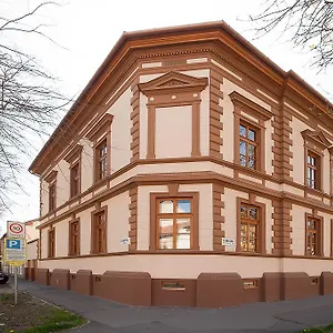 https://csanabella-house.szeged-hotels.com